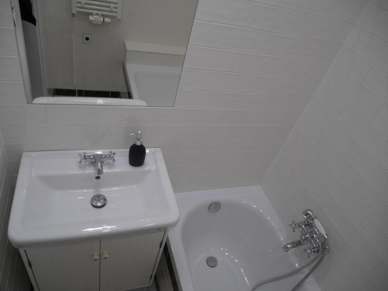 Moskevska 40 Apartment Karlovy Vary Luaran gambar