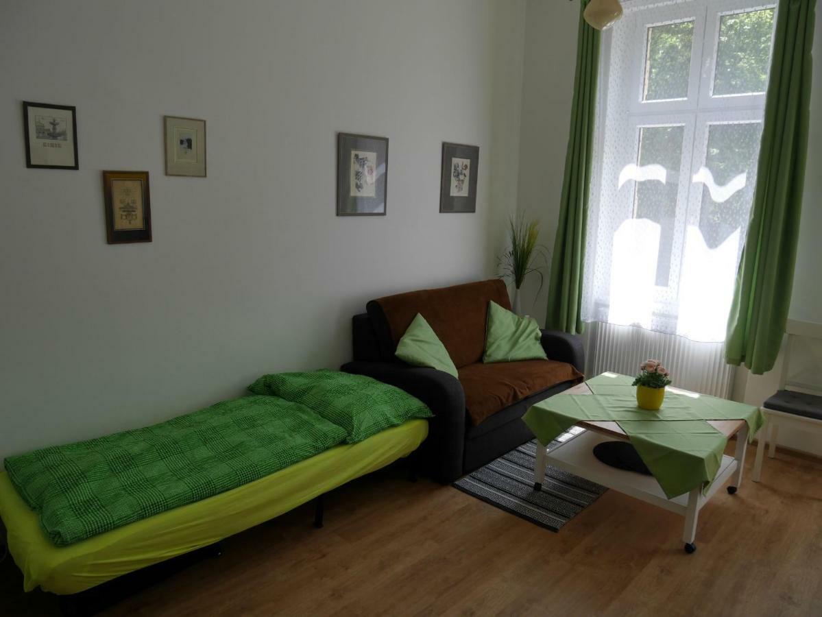 Moskevska 40 Apartment Karlovy Vary Luaran gambar